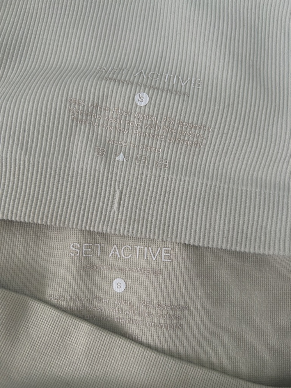 SET Active Ribbed Seamless Workout Crop & High-Waist Leggings - Light Beige - Picture 3 of 3